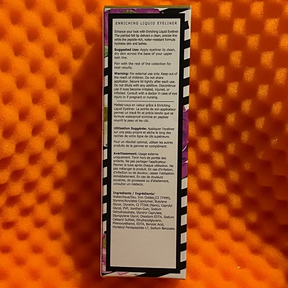 Babe Lash Enriching Liquid Eyeliner in Jet Black - Picture 3 of 6